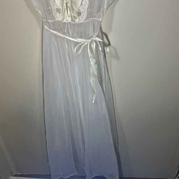 Angelic Bridal Lace Tule Satin Bow Robe Lingerie pearl buttons night gown Ivory - Picture 5 of 10